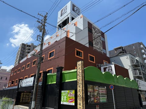 Property building, Day, Neighbourhood, Street view