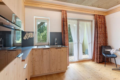 Property building, Kitchen or kitchenette, Living room