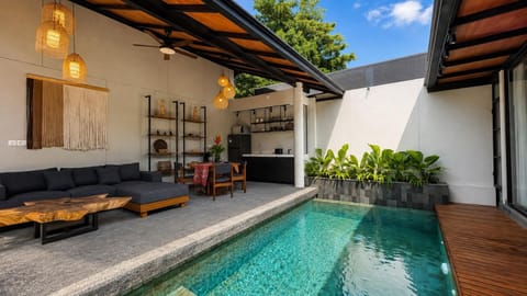 Day, Seating area, Pool view, Swimming pool