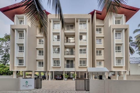 Property building, Facade/entrance, Day