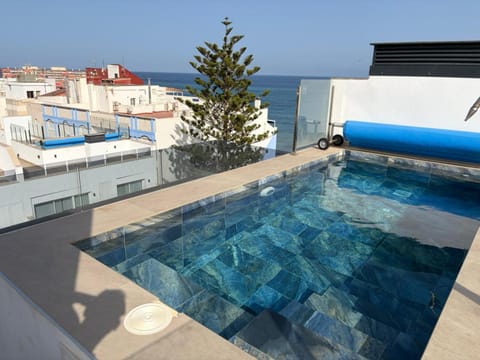Sea view, Swimming pool