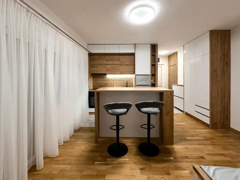 Photo of the whole room, wardrobe