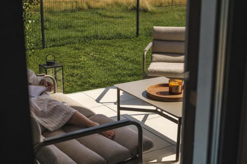 Patio, Garden, Balcony/Terrace, Seating area, sunbed
