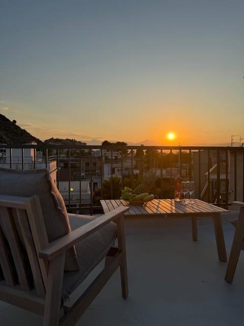View (from property/room), Balcony/Terrace, Sunset