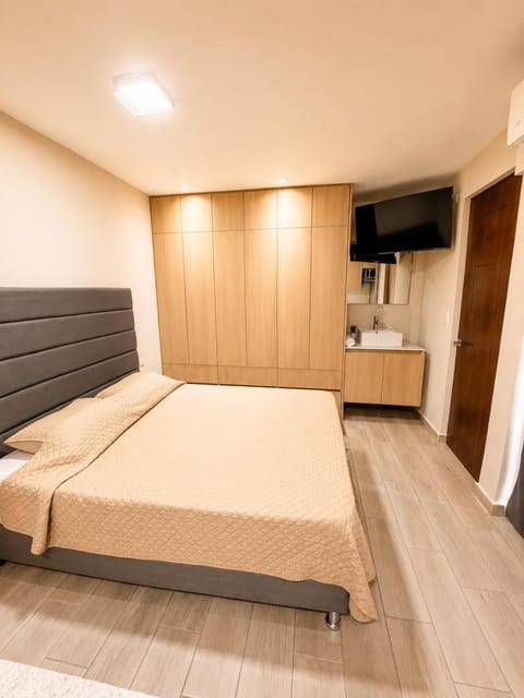 Bed, Photo of the whole room, Bedroom, wardrobe