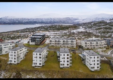 Property building, Bird's eye view