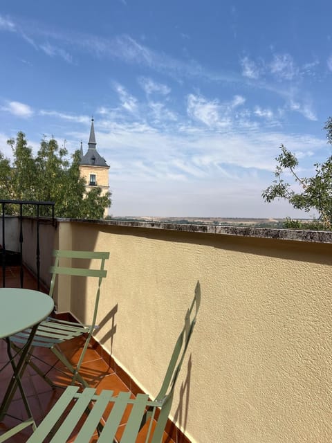 View (from property/room), Balcony/Terrace