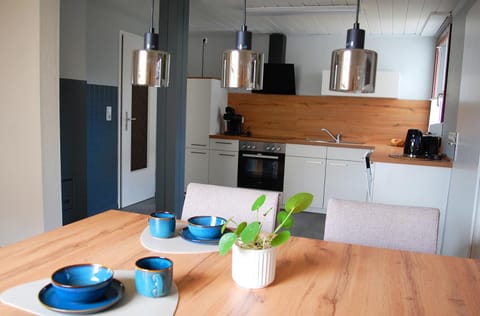 Kitchen or kitchenette, Dining area, toaster