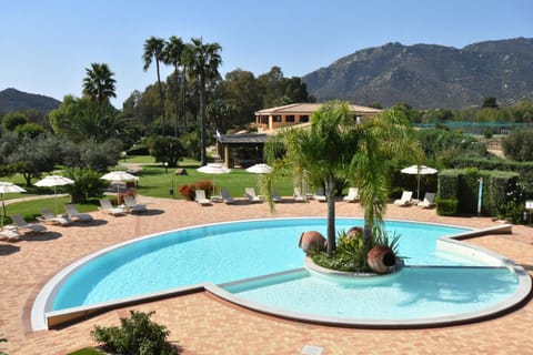 Spring, Garden, Pool view, Swimming pool, sunbed