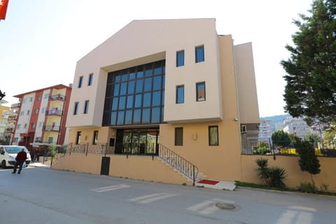 Facade/entrance, View (from property/room), Street view