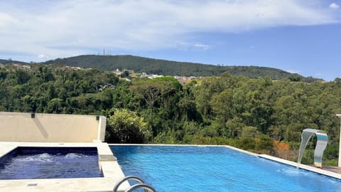 Natural landscape, Hot Tub, Mountain view, Pool view, Swimming pool, Swimming pool