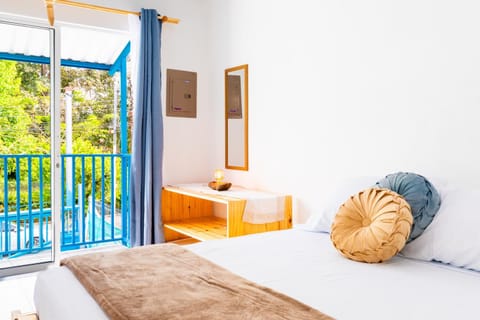 Balcony/Terrace, Photo of the whole room, Bedroom