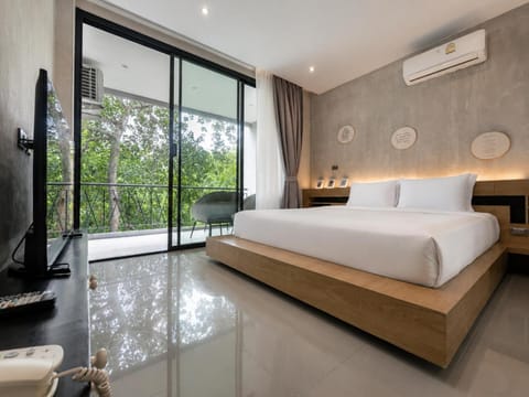 Bed, Bedroom, air conditioner