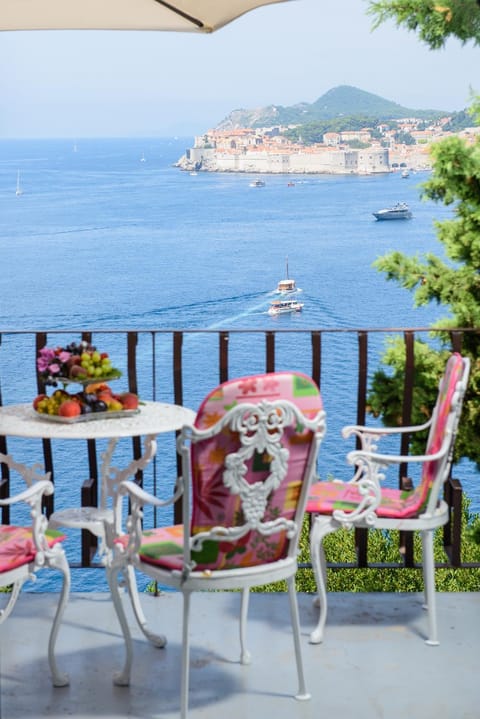 Balcony/Terrace, City view, Landmark view, Sea view