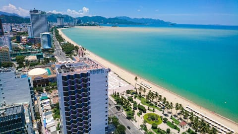 Bird's eye view, Sea view