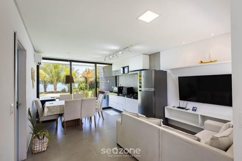 TV and multimedia, Living room, Dining area