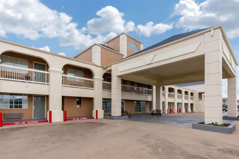Property building, On site