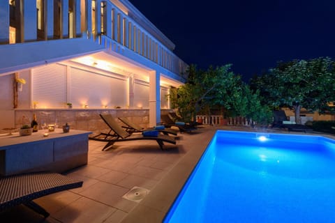 Holiday Home Oasis Hyllis Apartment in Šibenik-Knin County, Croatia