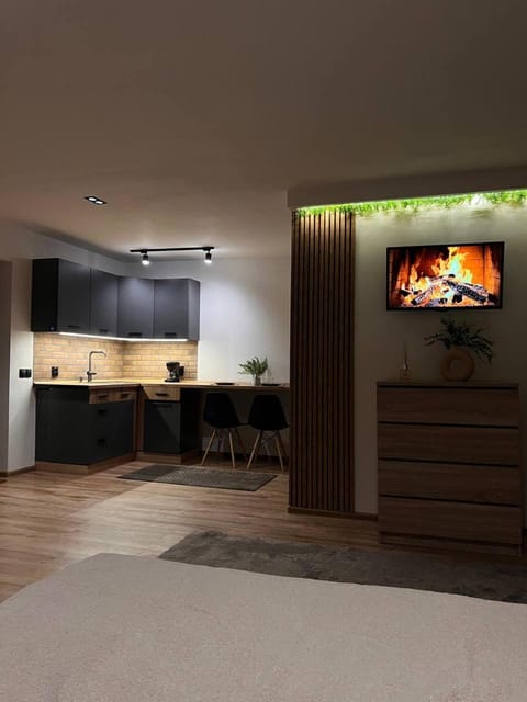 TV and multimedia, Kitchen or kitchenette