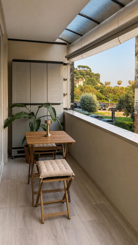 Day, View (from property/room), Balcony/Terrace, Dining area