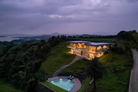 Property building, Mountain view