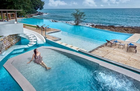 Beach, Beach, Swimming pool