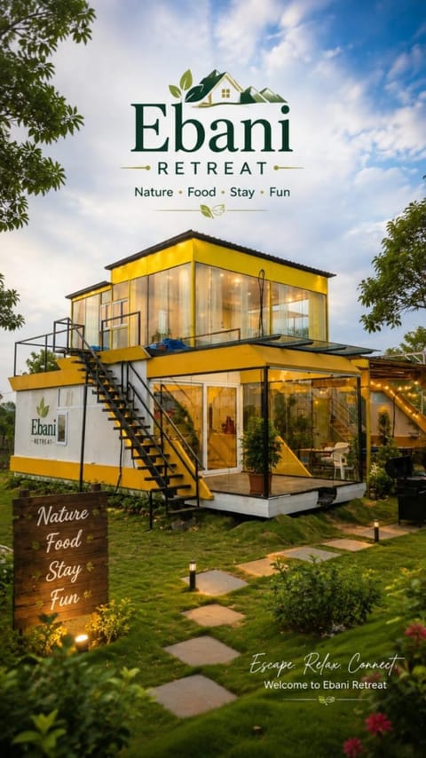 Property building, Restaurant/places to eat, Swimming pool, Breakfast