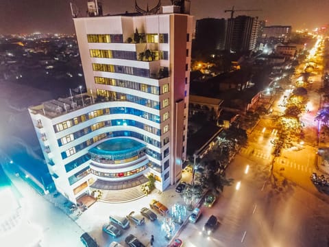 Property building, Bird's eye view