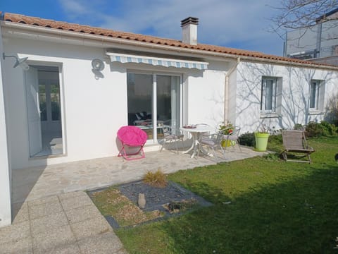 Garden, Balcony/Terrace