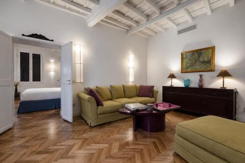 Bed, Living room, Photo of the whole room, Bedroom