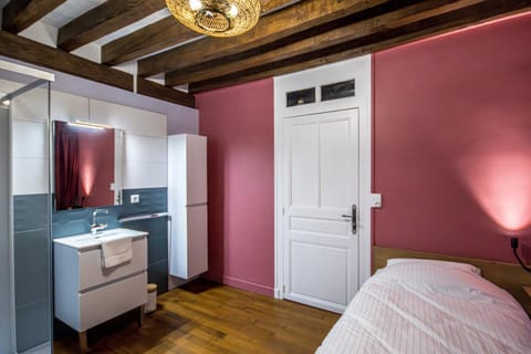 Property building, Living room, Bedroom