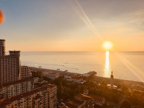 Day, Natural landscape, City view, Sea view, Sunrise, Sunset