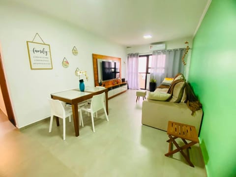 Communal lounge/ TV room, TV and multimedia, Living room, Seating area, Dining area