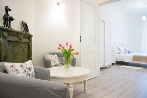 Living room, Seating area, Bedroom