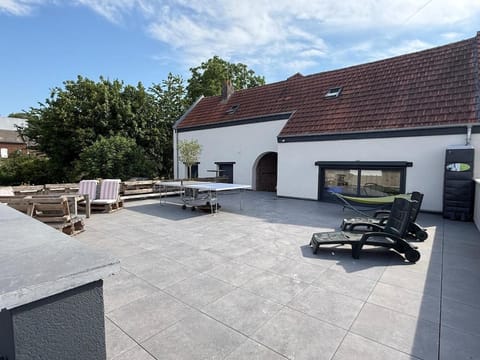 Property building, Patio, Day, View (from property/room), Garden view, Sunrise, sunbed