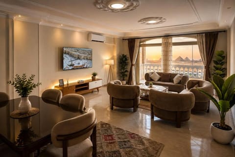 Communal lounge/ TV room, TV and multimedia, Living room, Seating area