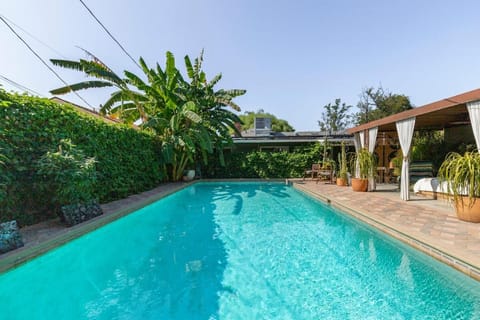 Balcony/Terrace, Swimming pool
