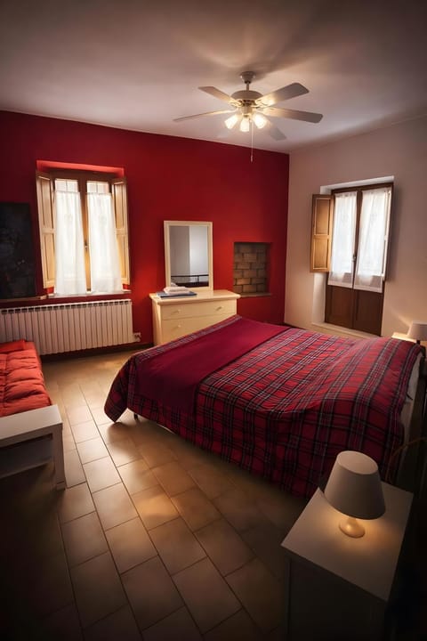 Living room, Bedroom