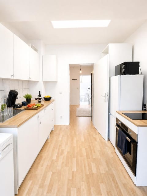 Kitchen or kitchenette, stove, stove, kitchen, kitchen