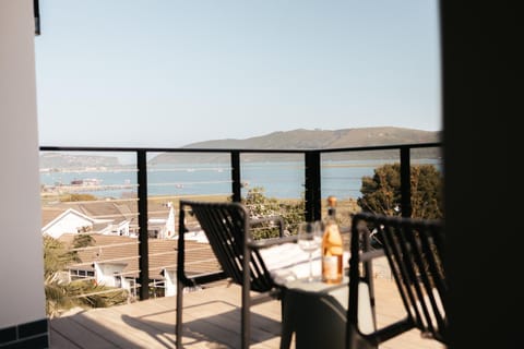 Patio, Natural landscape, View (from property/room), Balcony/Terrace, Lake view, Mountain view, River view, Sea view
