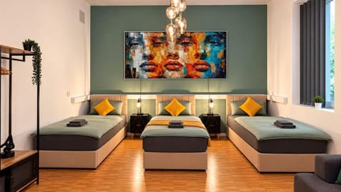 Bed, Living room, Photo of the whole room, Seating area, Bedroom