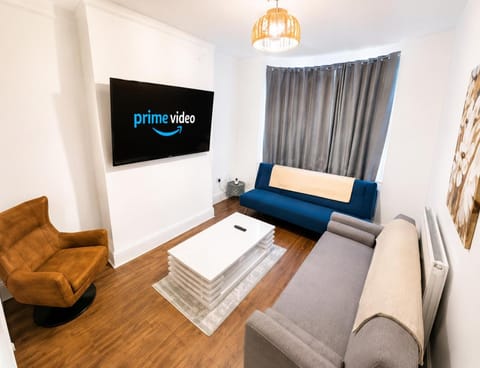 Communal lounge/ TV room, TV and multimedia, heating, heating, internet, internet