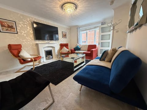 Communal lounge/ TV room, TV and multimedia