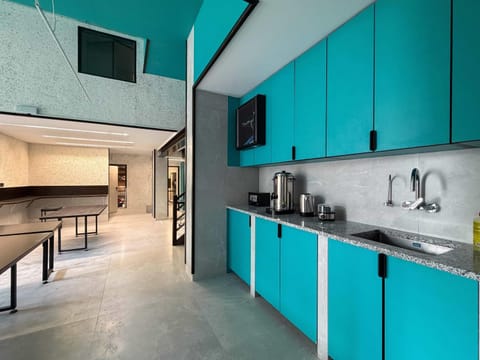 Communal lounge/ TV room, Kitchen or kitchenette