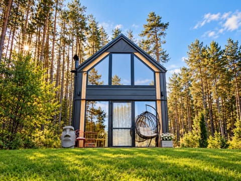 Property building, Spring, Day, Natural landscape, Summer, Garden, Garden view