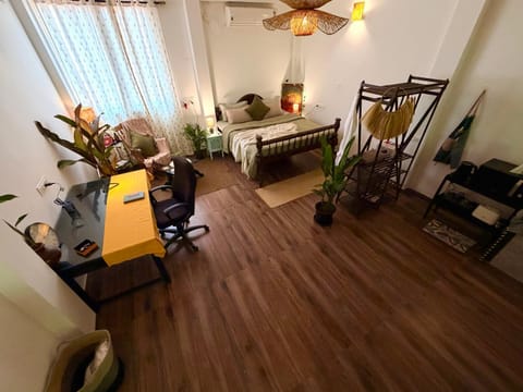 Photo of the whole room