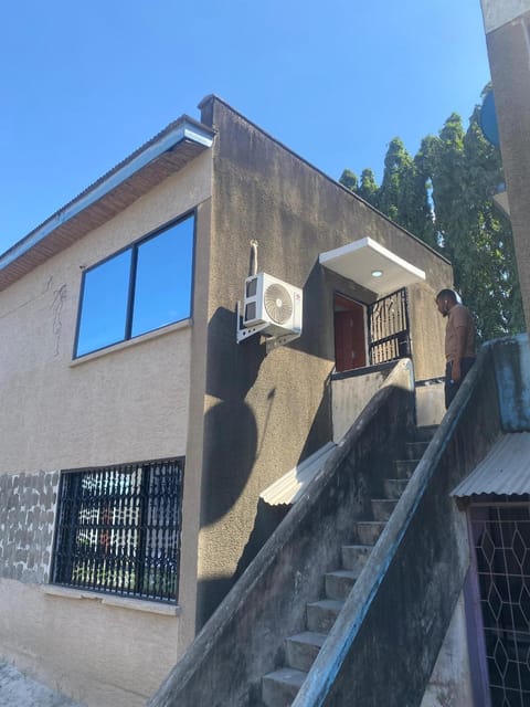 Property building, BBQ facilities