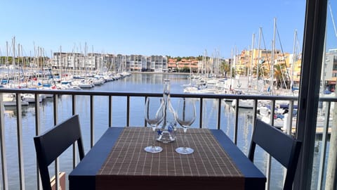 Dining area, Sea view