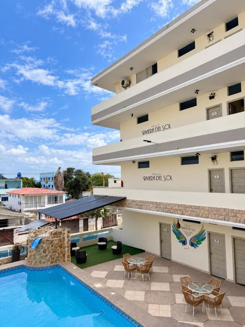 Property building, Swimming pool