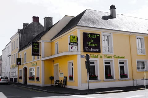 Day, Property logo or sign